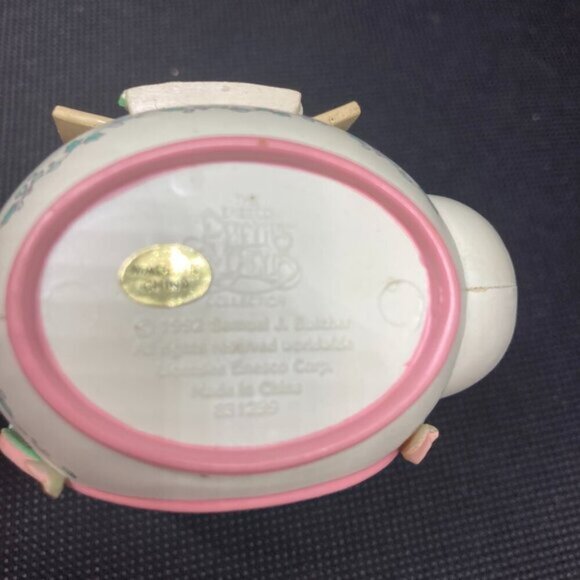 Vintage 1992 Precious Moments "Our Friendship Hits the Spot" Teapot ornament - Picture 3 of 5